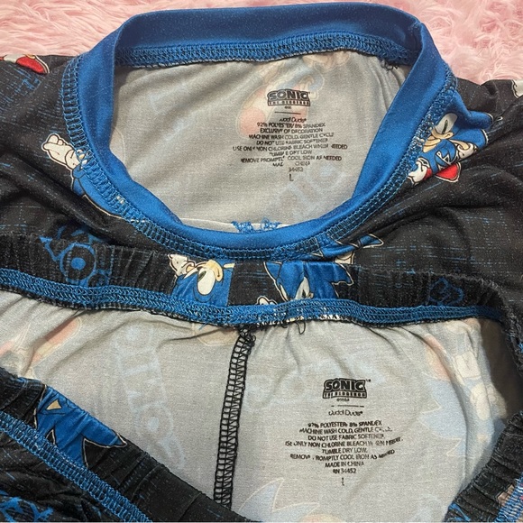 🎀5/$25🎀 Cuddl Duds Sonic the Hedgehog base layer set boys large - Picture 11 of 13